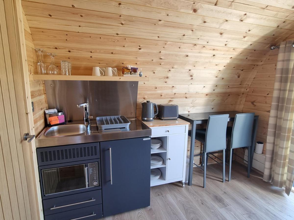 Caledonian Pod. In Caol, Fort William المظهر الخارجي الصورة